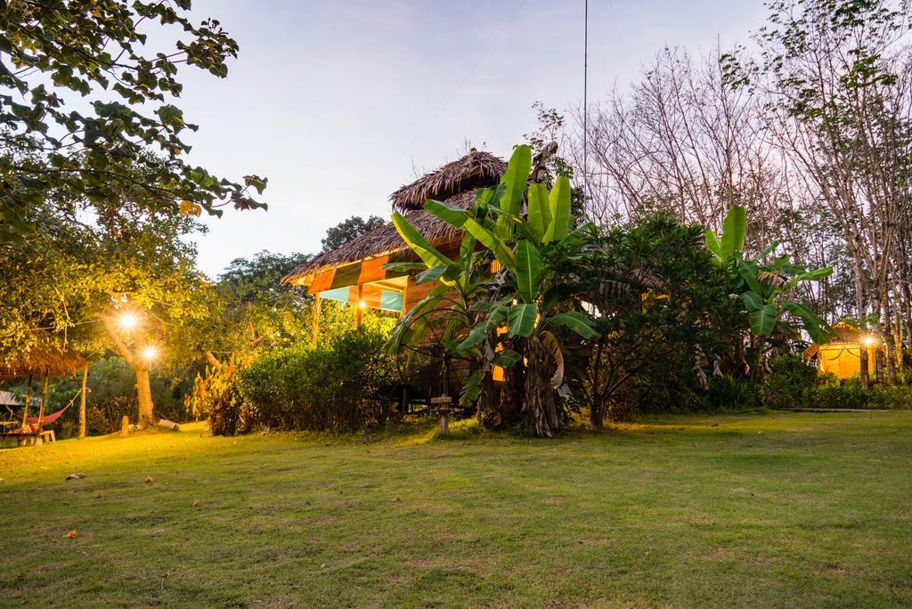 Rabbit Bungalow Ко-Паям Экстерьер фото